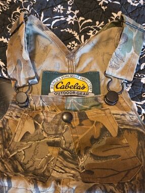 Cabela's Kids Advantage Camo Overalls in Brown and Green, NWOT!